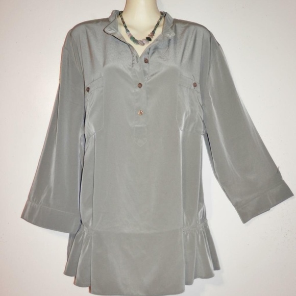 Chico's Tops - Chico's 4 Sage Satin Peplum 3/4 Slv Button E083